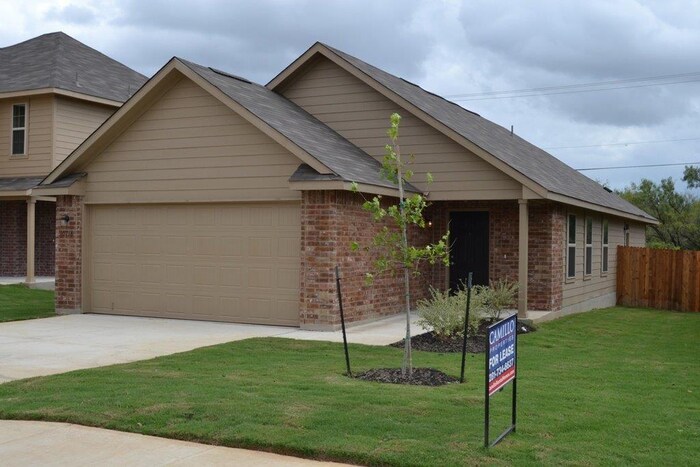 Building Photo - 10718 Goose Way