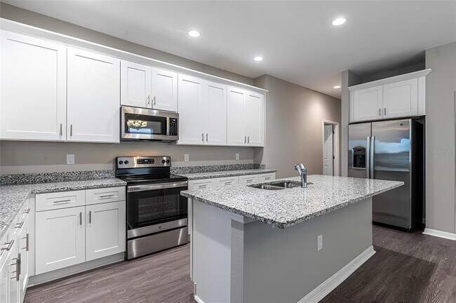Building Photo - 3383 Cup Dr