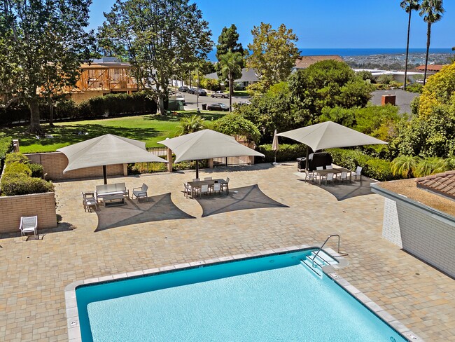 Building Photo - 2612 Lighthouse Ln