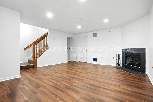 Building Photo - 7237 Steel Dust Dr