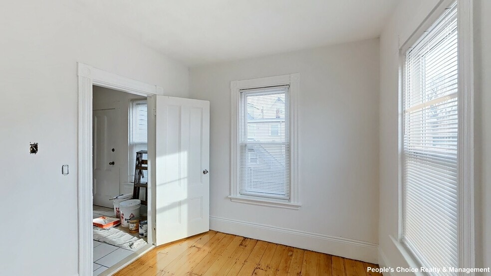 Building Photo - 15 Vinal Ave