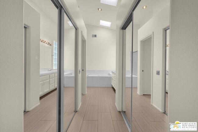 Building Photo - 29921 E Trancas Dr