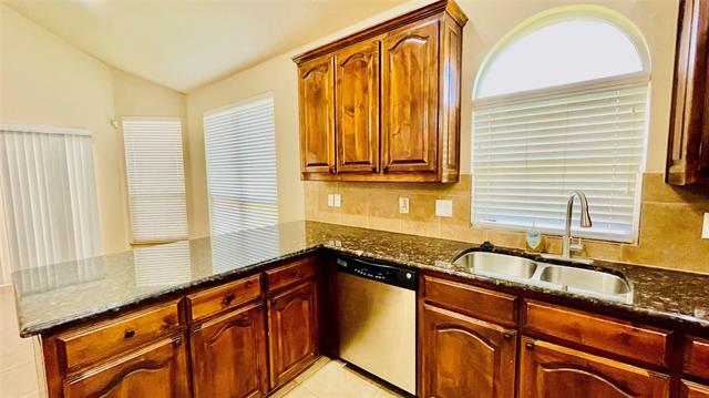 Building Photo - 1440 Preakness Dr