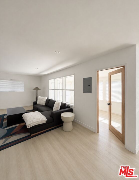 Building Photo - 4275 McClung Dr