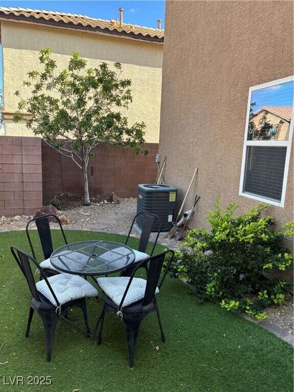 Building Photo - 3952 N Zodiacal Light St