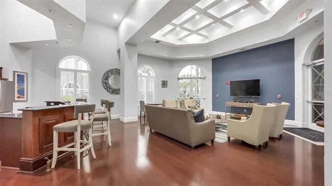 Building Photo - 700 S Harbour Island Blvd