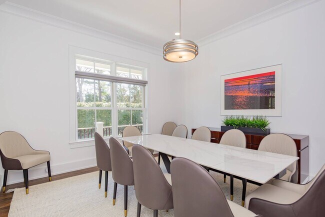 Building Photo - 20 Lighthouse Ln