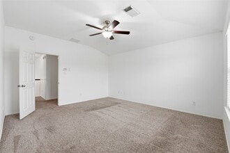 Building Photo - 5342 Gibralter Pl