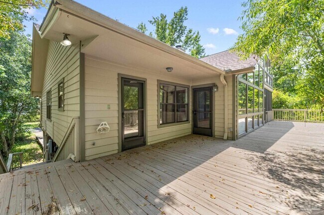 Building Photo - 3686 Mackey Cove Dr