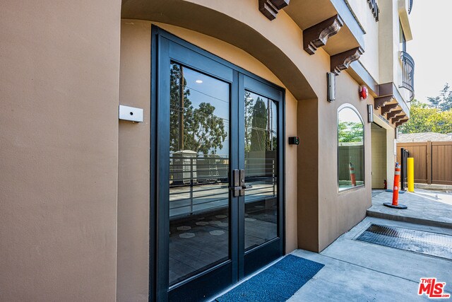Building Photo - 4520 Rosemont Ave