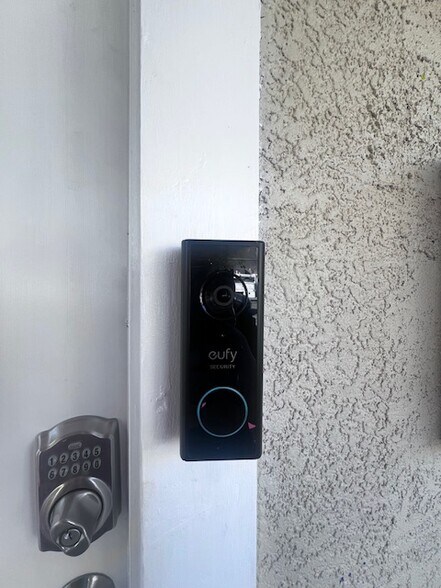 Building Photo - 8109 Ney Ave