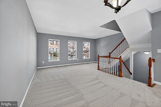 Building Photo - 13117 Kidwell Field Rd