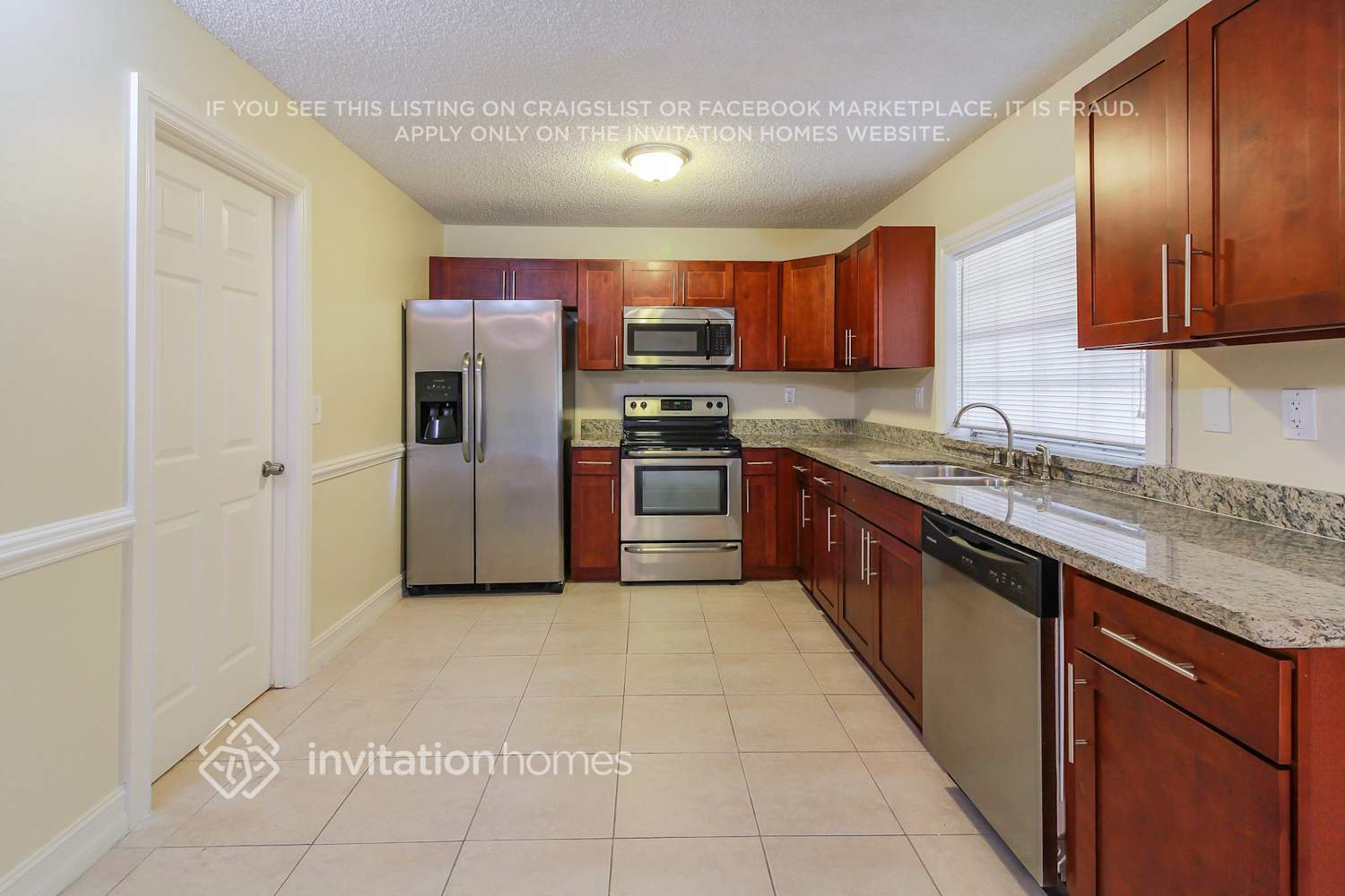 Building Photo - 22816 SW 65th Way