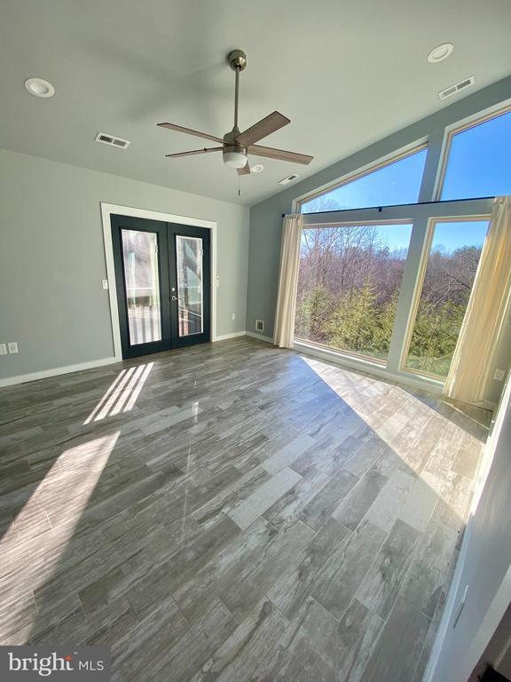 Building Photo - 112 England Run Ln