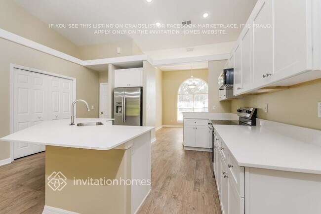 Building Photo - 3242 Countryside View Dr