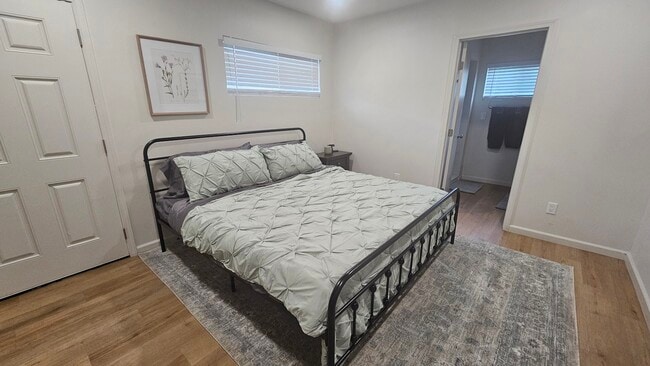 Building Photo - 6025 Dipper St