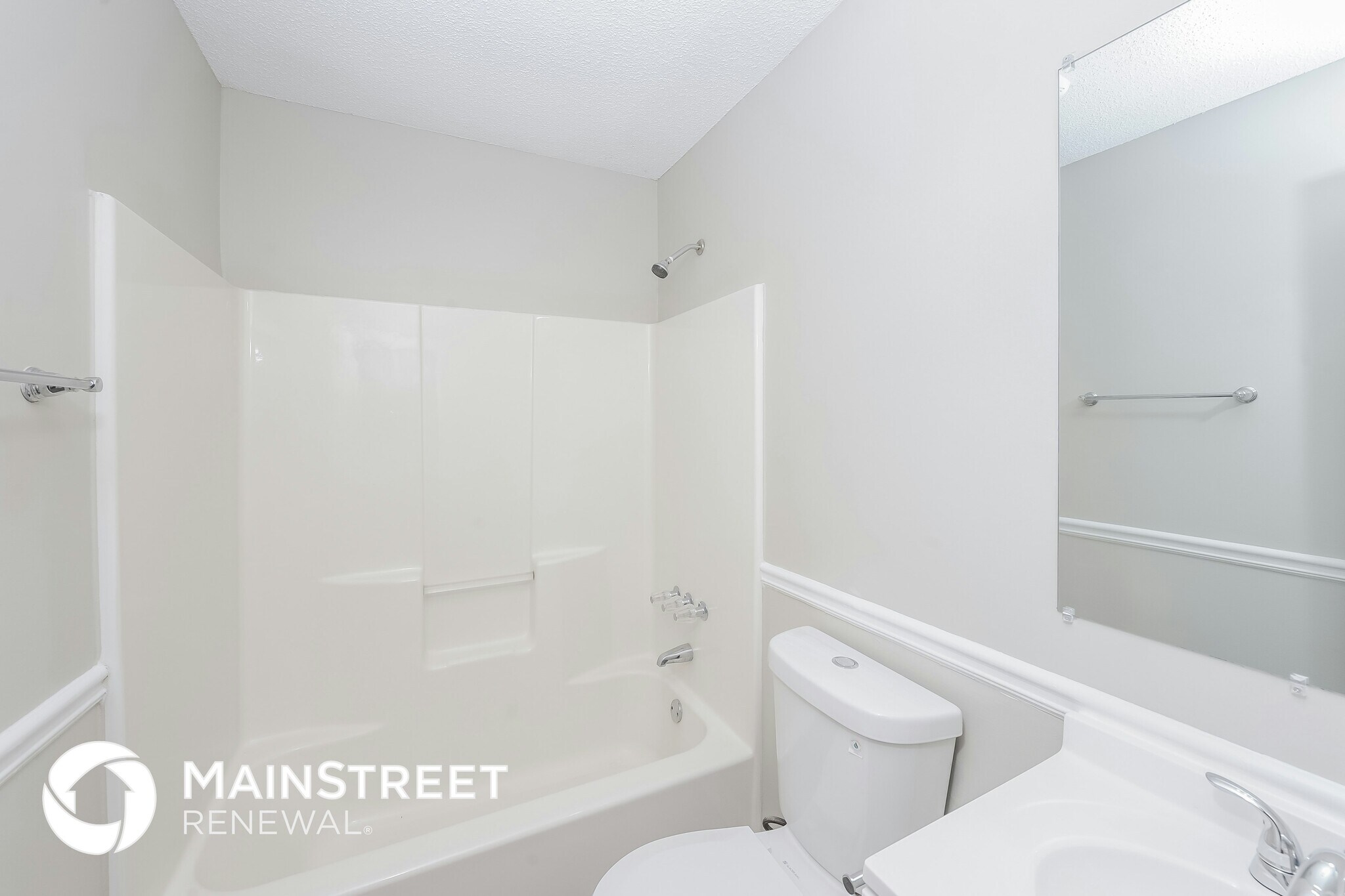 Building Photo - 417 Montgomery Pl