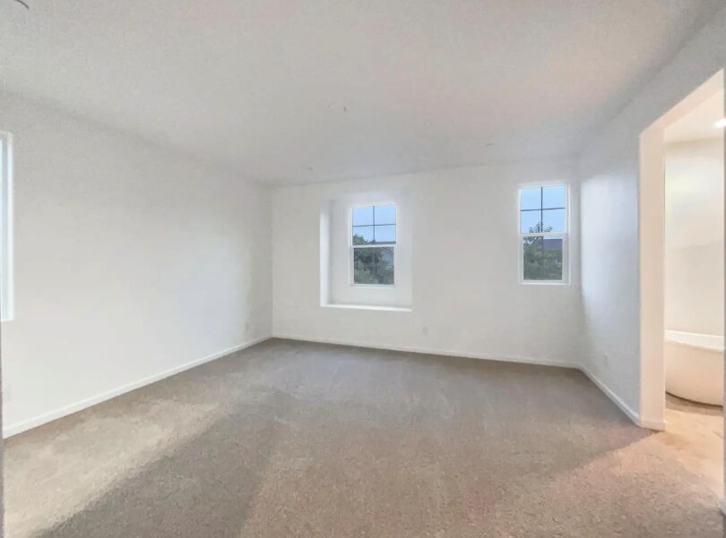Building Photo - 1817 Terracina Dr