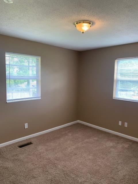 Building Photo - 4995 Gold Pointe Dr