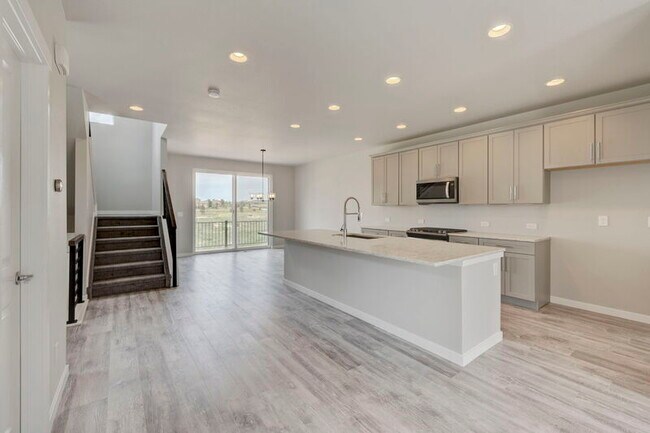 Building Photo - 8714 Vaunt Ct