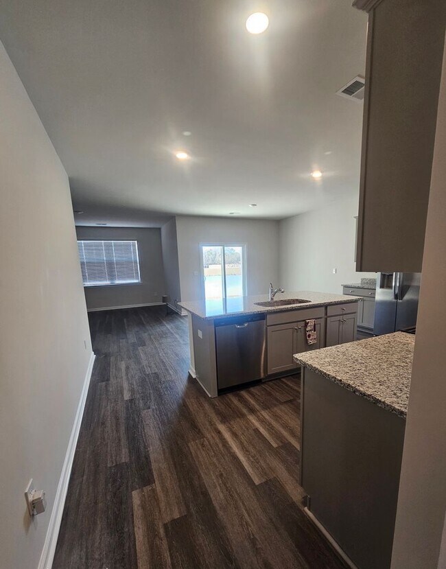 Building Photo - The Forest @ Blackbear (Longs SC) Long Term Rental