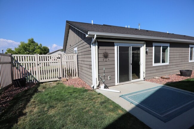 Building Photo - 810 Pinyon PL