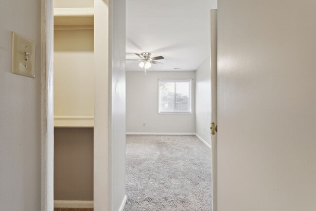 Building Photo - 115 Roane Dr