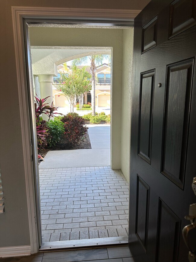 Building Photo - 9119 Carolina Wren Dr