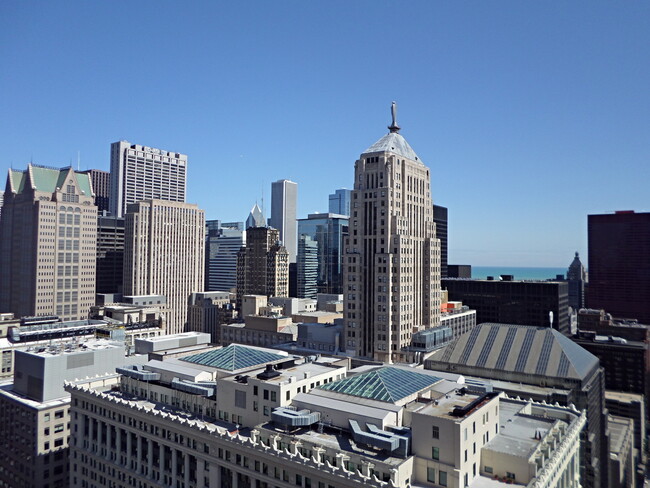 Building Photo - 235 W Van Buren St