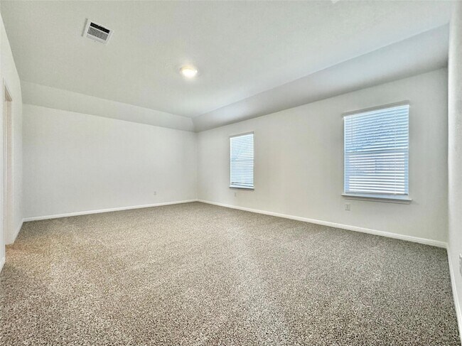 Building Photo - 2353 Bronc Buster Way