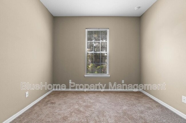 Building Photo - 13130 Penshurst Ln