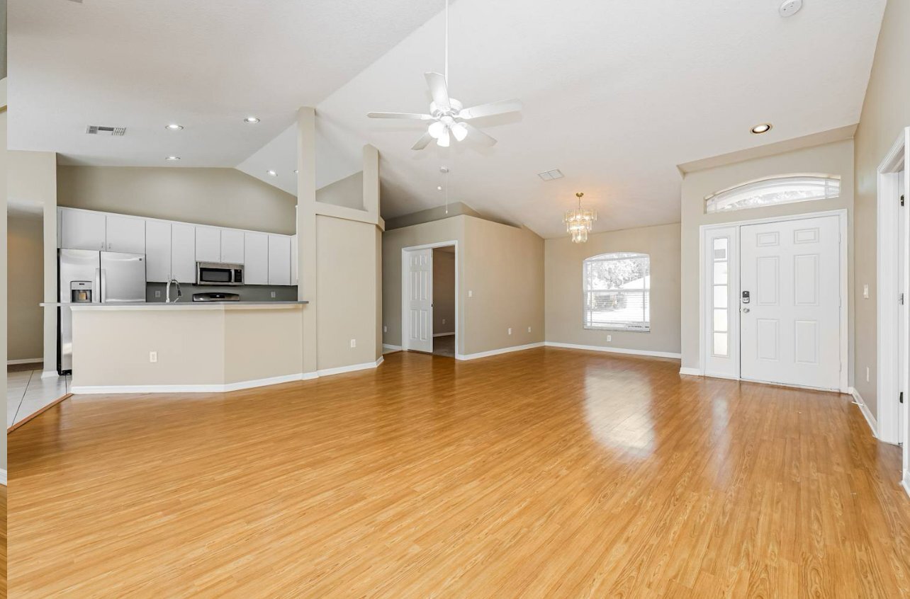 Building Photo - 11404 Sweet Fern Dr