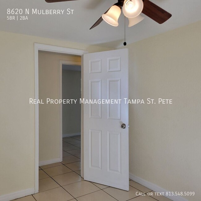 Building Photo - 8620 N Mulberry St