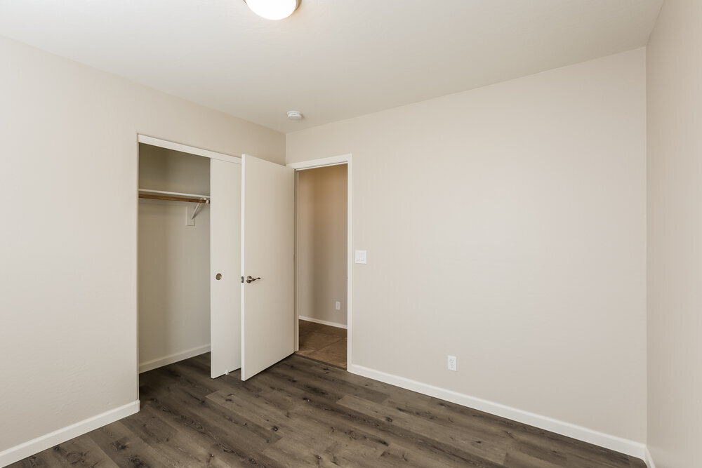 Building Photo - 2829 W Grenadine Rd