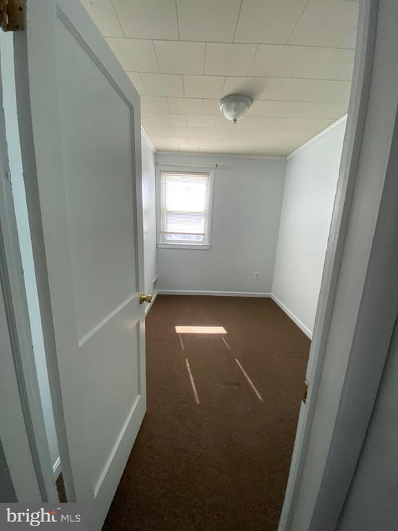 Building Photo - 2167 Graythorn Rd