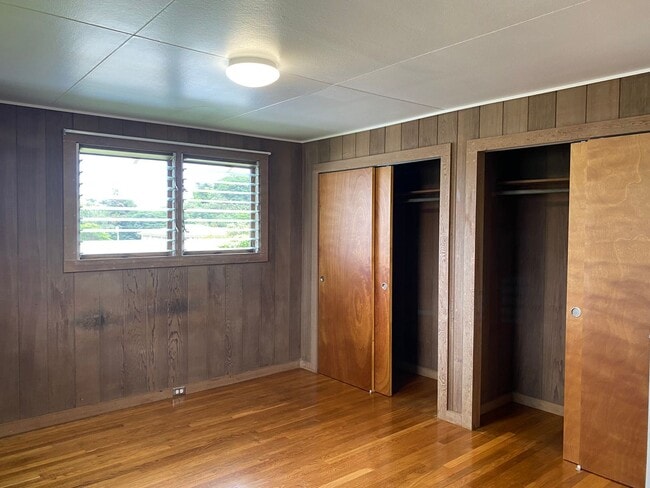 Building Photo - 123 Punahele St