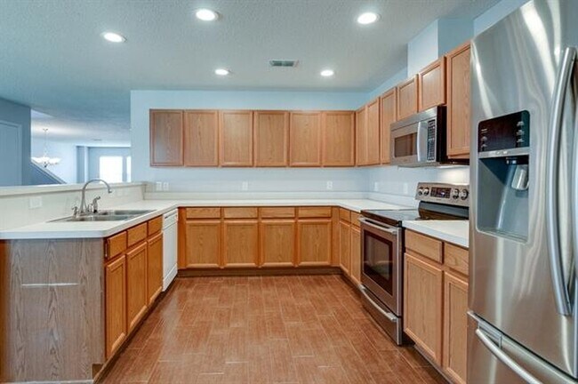 Building Photo - 3821 Bandera Ranch Rd