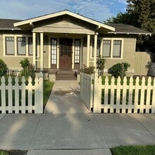 Building Photo - 233 E La Veta Ave