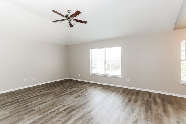 Building Photo - 5415 Espuela Ln