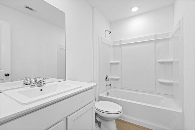 Building Photo - 3038 Mallorca Dr