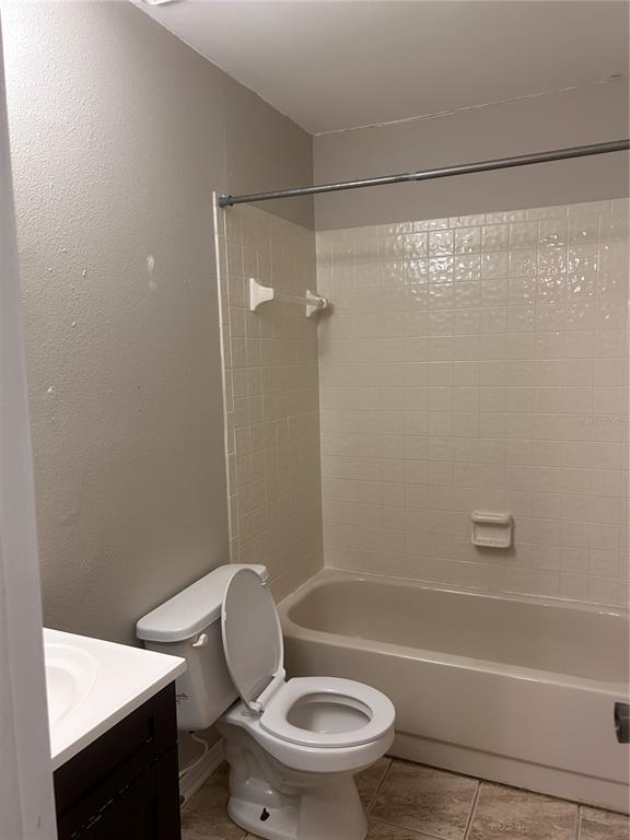 Building Photo - 1701 Shady Ridge Ct