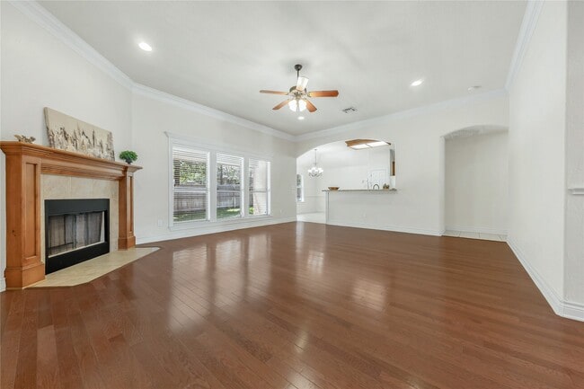 Building Photo - 304 Candle Stone Ct