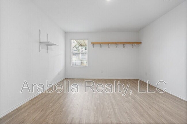 Building Photo - 5623 Mountain Point