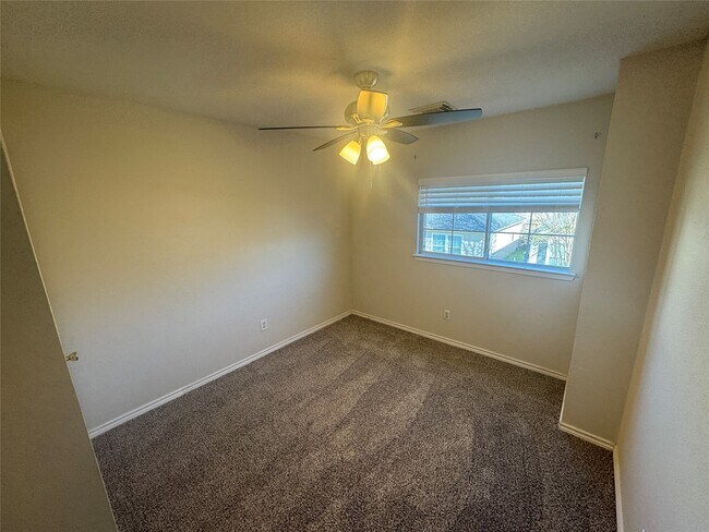 Building Photo - 21835 Mossy Field Ln