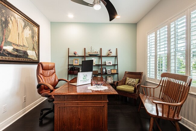 Building Photo - Seasonal or Annual Luxury Home With Pool in Reflection Lakes - AVAIL APRIL-FORWARD