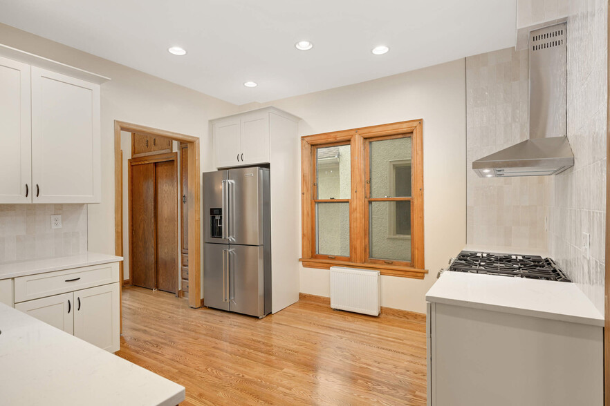 Building Photo - 1010 Fairmount Ave
