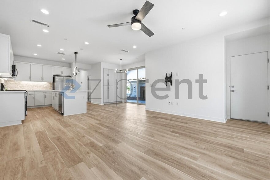 Building Photo - 74189 Storke Dr