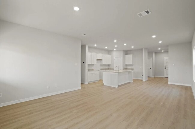 Building Photo - 17824 Lionheart Rd