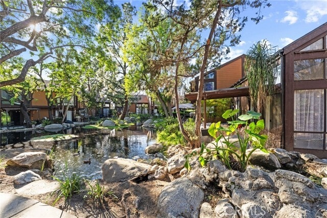 Building Photo - 10614 Shoreline Dr