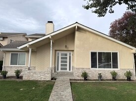 Building Photo - 3671 Howard Ave